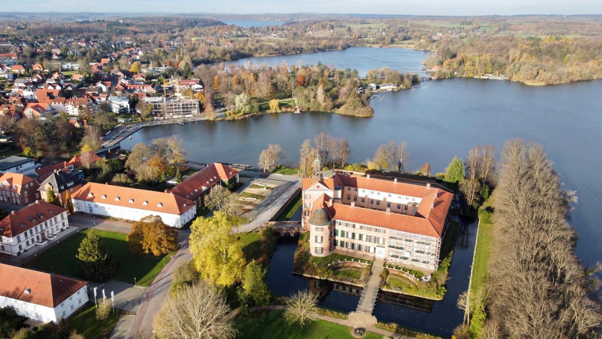 Mitten Im Gruenen - Mit Wohlfuehlcharakter In Stadtrandlage *
